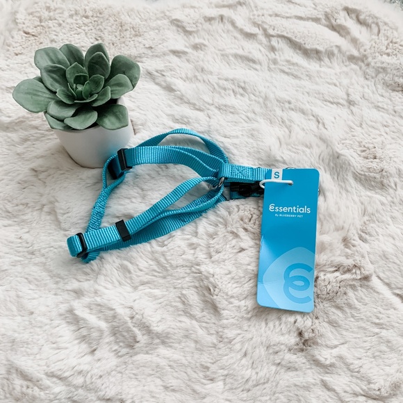 NWT Essentials by Blueberry Pets Classic Blue Dog Harness- Size Small - Picture 1 of 6